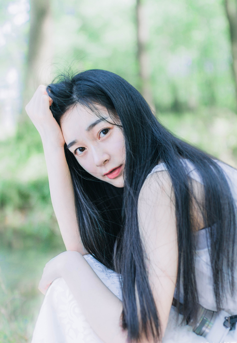 “不必谢我，末将也有几天没有见过主公了，将军自去寻找吧。”孟达淡然道。